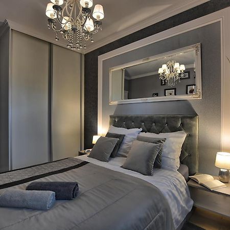 Apartament Diamentowy เลสโก ภายนอก รูปภาพ